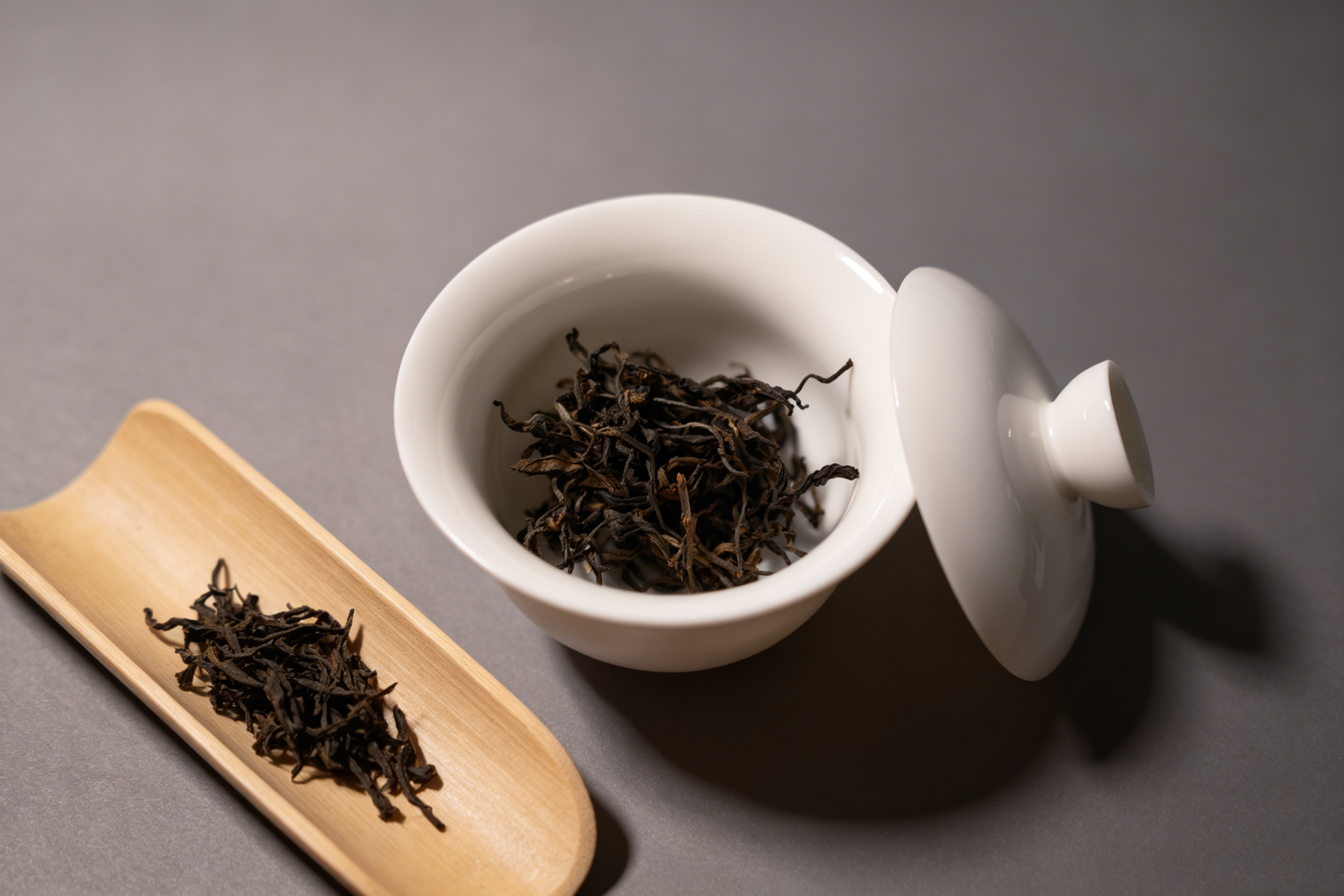Lincang Wildness Ancient Tree Black Tea | Deep Amber Yunnan Tea | PureBrew Tea